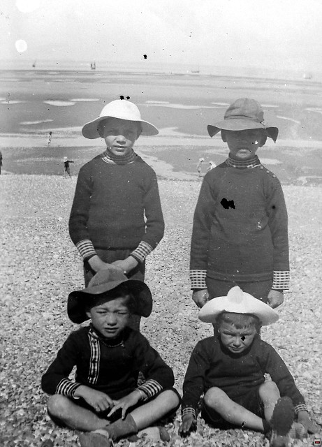 PIC_0008.1908 Cayeux.jpg